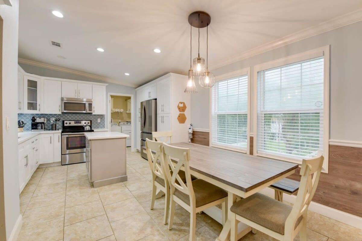 Loggerhead Lagoon - Modern Waterfront Home Pirates Cove Esterno foto