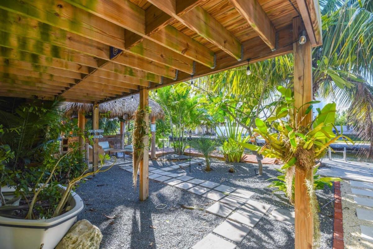 Loggerhead Lagoon - Modern Waterfront Home Pirates Cove Esterno foto